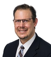 Bio Image for Faculty Member David Earnest