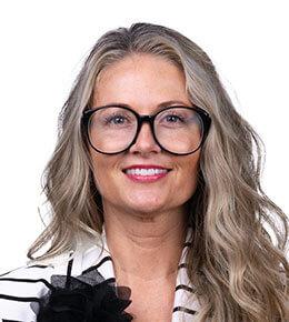 Bio Image for Faculty Member Jamie Turgeon-Drake