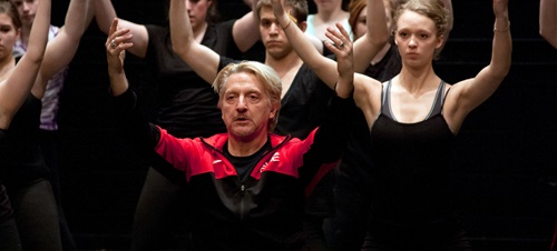 Chet Walker, Tony Award-winning choreographer works with USD's master class 