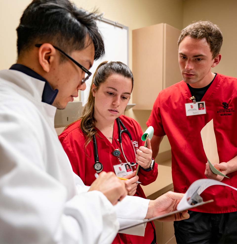 Graduate In Medical Lab Undergraduate Medical Laboratory Science | University of South Dakota