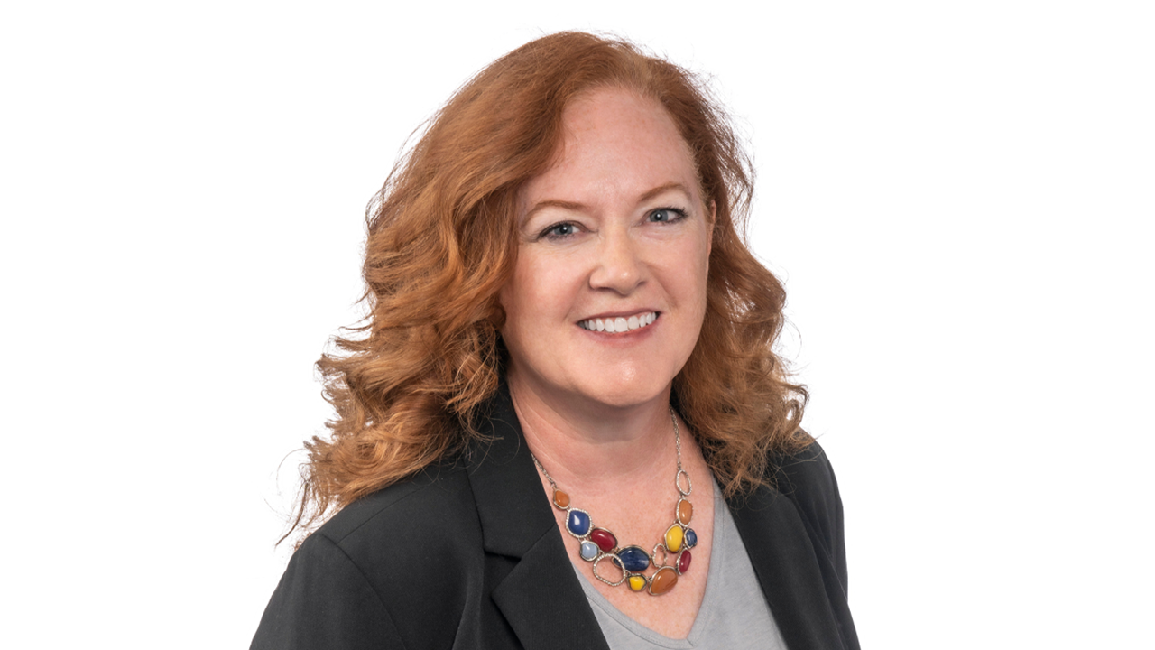 Liz Manser Payne's headshot.