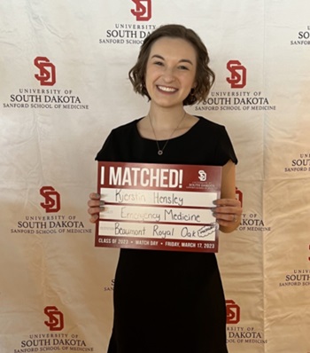 Success story Kjerstin Hensley smiling.