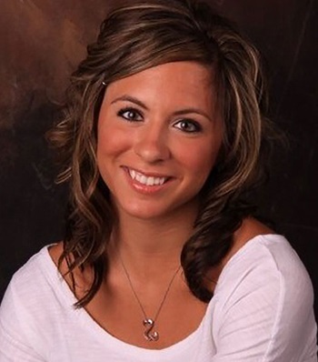 Success story Morgan Lunz smiling.