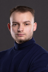 A headshot of Anton Pratsenko.