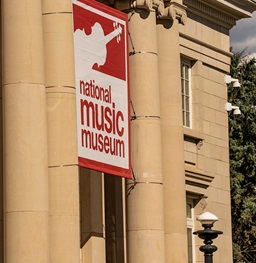 The National Music Museum's entrance.